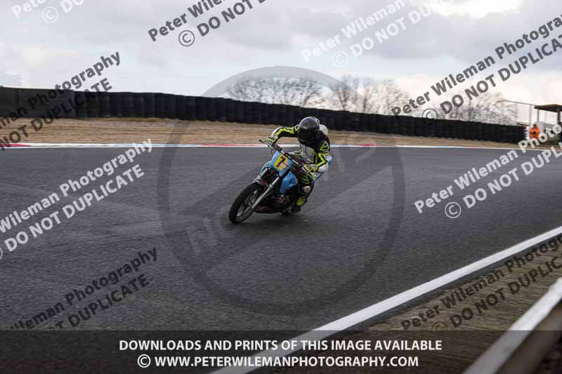 enduro digital images;event digital images;eventdigitalimages;mallory park;mallory park photographs;mallory park trackday;mallory park trackday photographs;no limits trackdays;peter wileman photography;racing digital images;trackday digital images;trackday photos